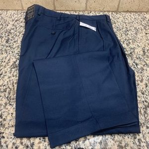 Jos A Bank Men's Pants New With Tags Blue Size 38x30 Pleated Front Original $110